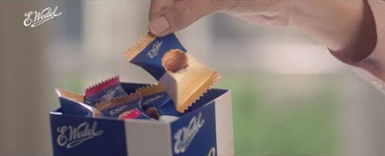 Mock up czekolad praliny wedel produkcja filmowa zoom film mockups prototypy opakowan reklama opakowania